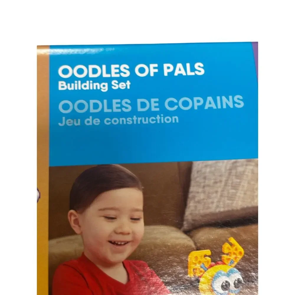 KID K'NEX Oodles of Pals set of 116 chunky pieces designed for young children